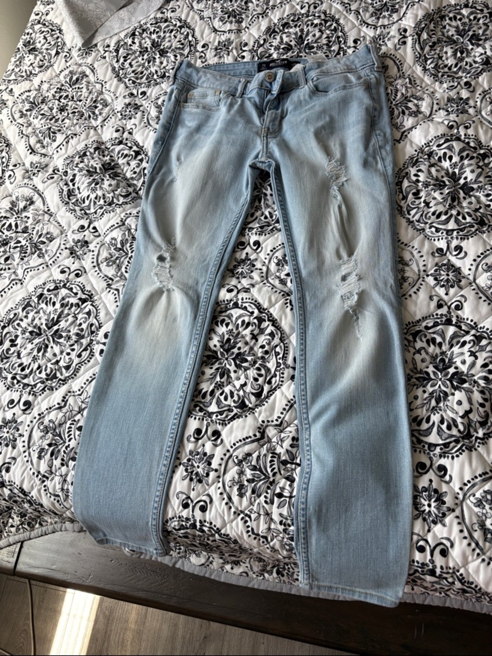 Hollister Light Blue Distressed Straight Leg Jeans